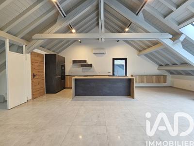 Appartement - 96 m² - 5 pièces