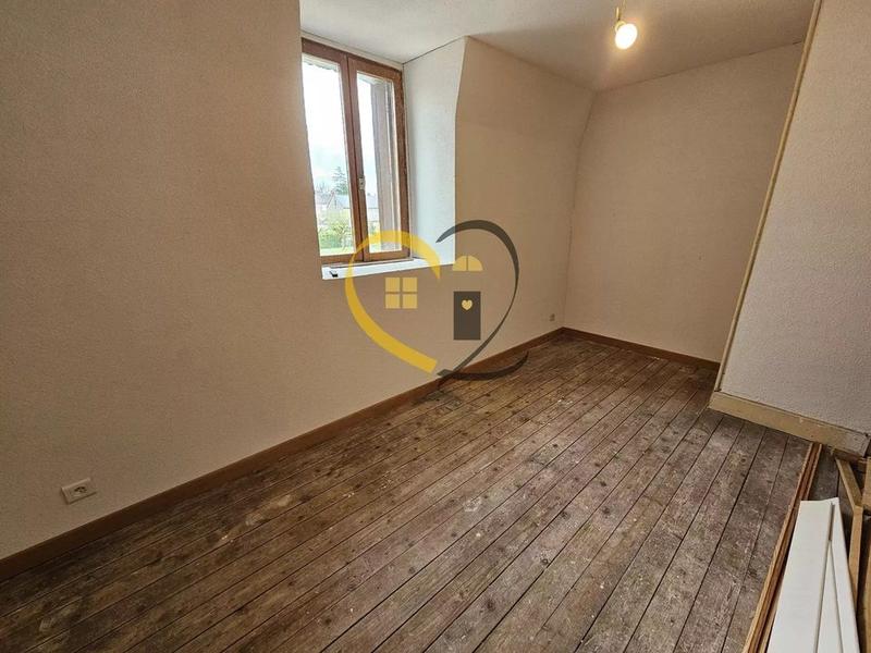 Maison - 226 m² - 11 pièces