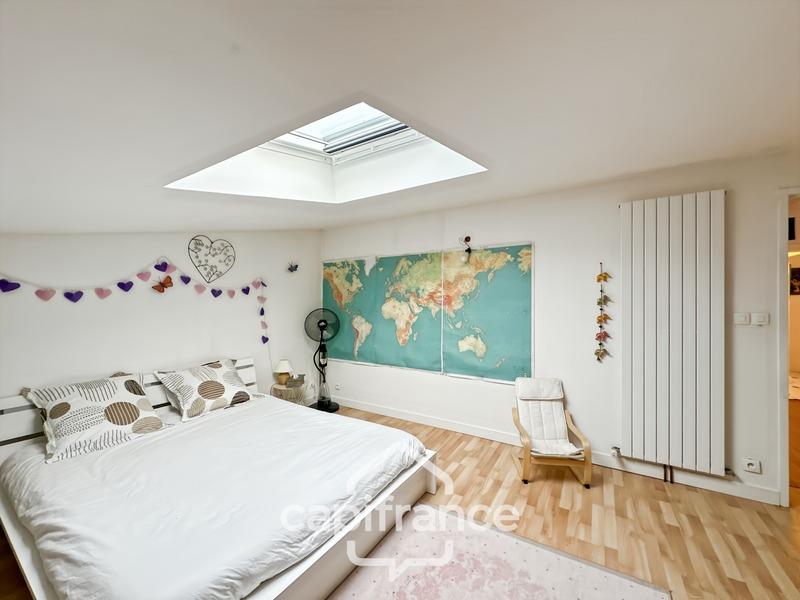 Maison - 172 m² - 7 pièces