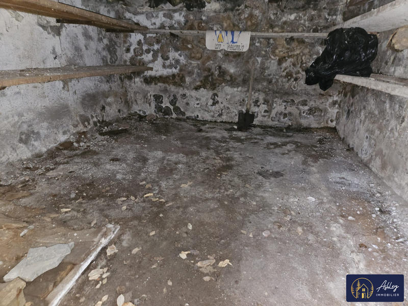 Maison ancienne - 142 m² - 8 pièces