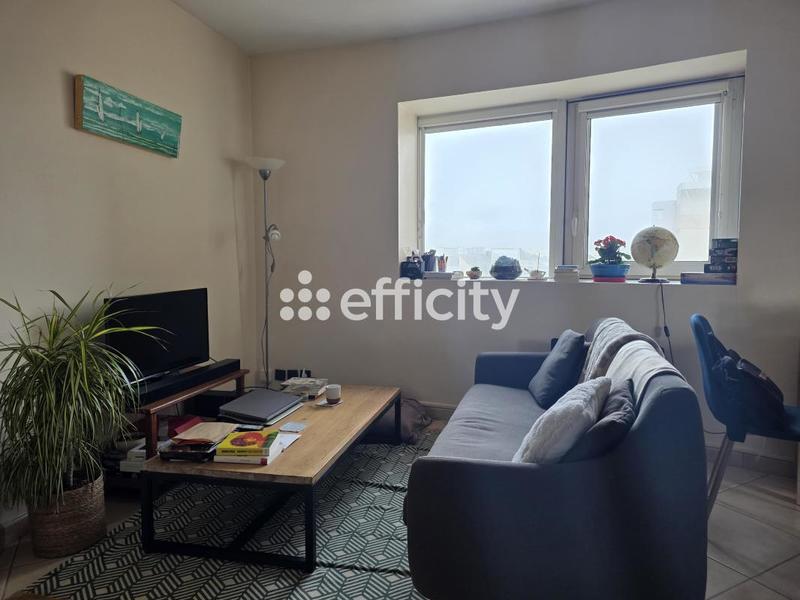 Appartement - 45 m² - 2 pièces