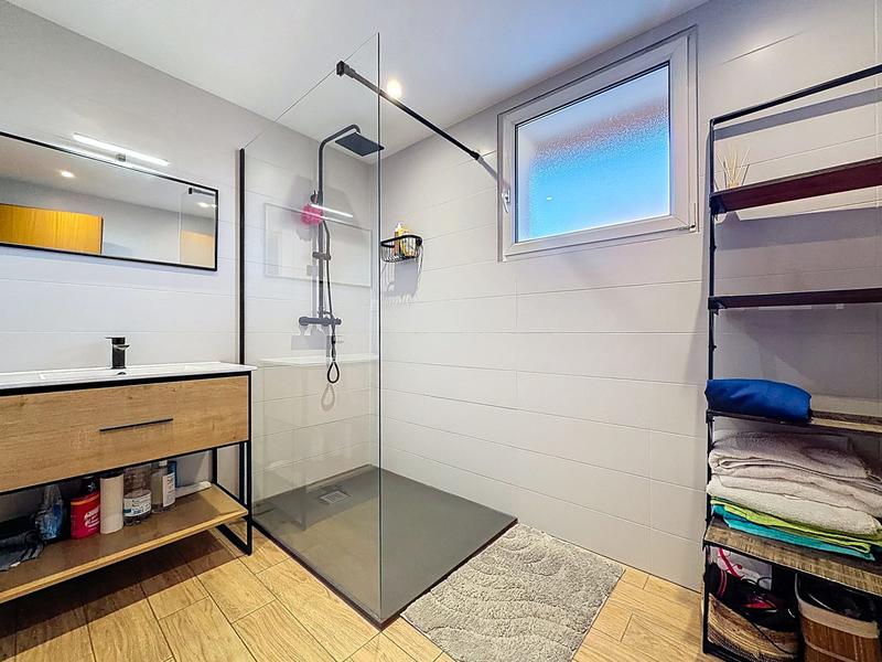 Appartement - 79 m² - 3 pièces