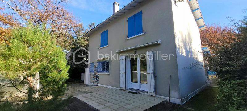 Maison - 111 m² - 5 pièces