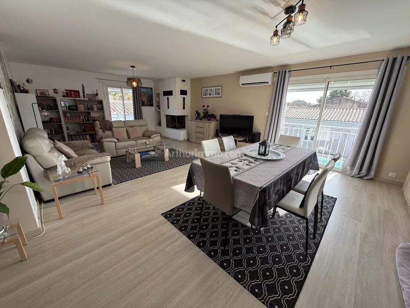 Maison - 172 m² - 8 pièces