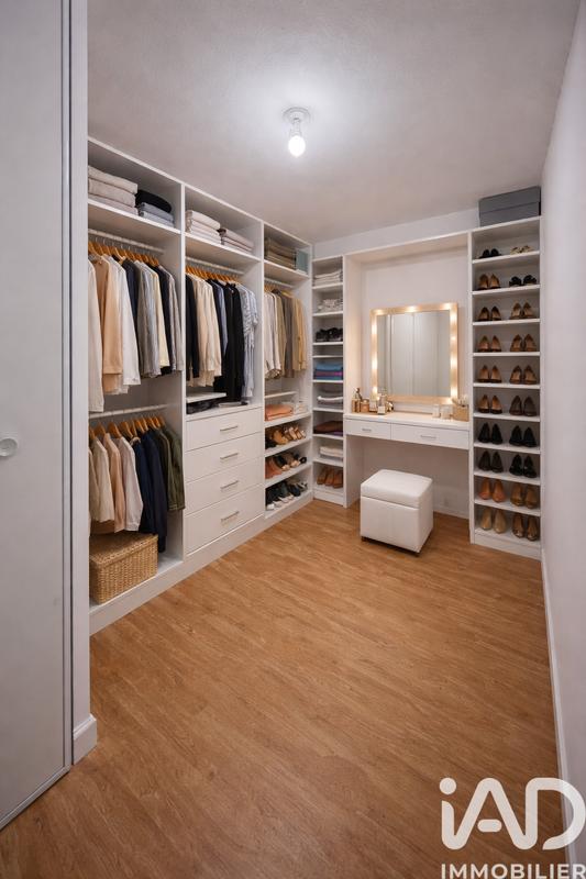 Appartement - 128 m² - 5 pièces