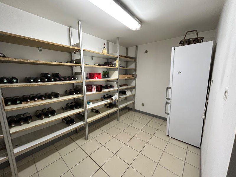 Maison - 315 m² - 6 pièces