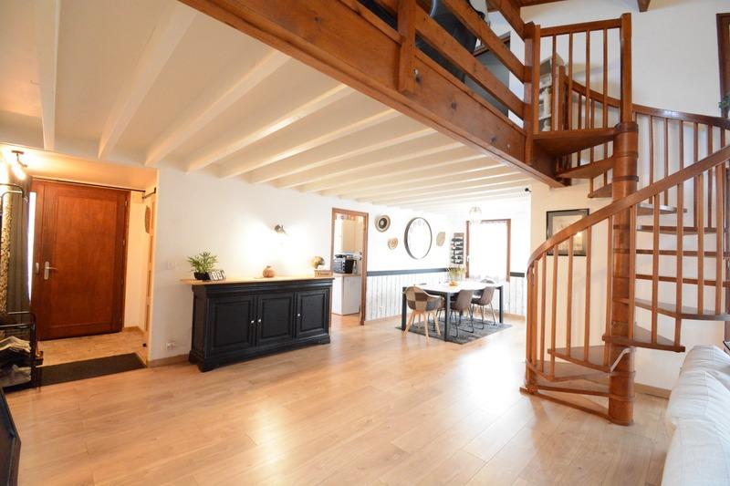 Maison - 152 m² - 6 pièces