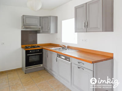 Maison - 94 m² - 5 pièces