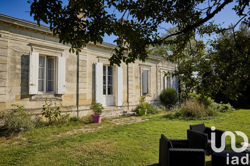 Maison - 371 m² - 11 pièces