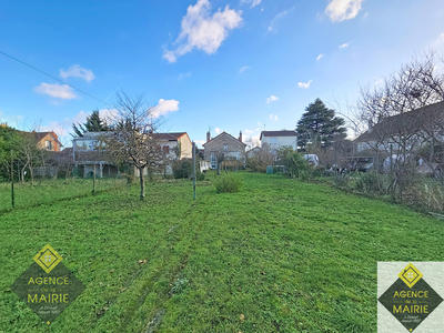 Maison - 88 m² - 5 pièces