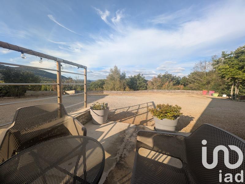 Maison - 167 m² - 7 pièces