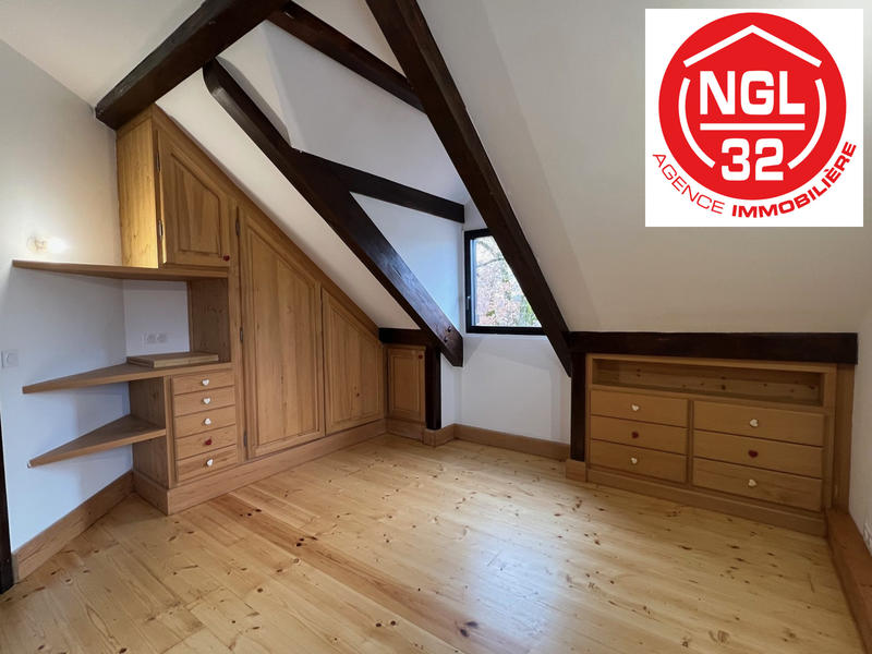 Maison - 170 m² - 6 pièces