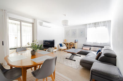 Appartement - 80 m² - 4 pièces