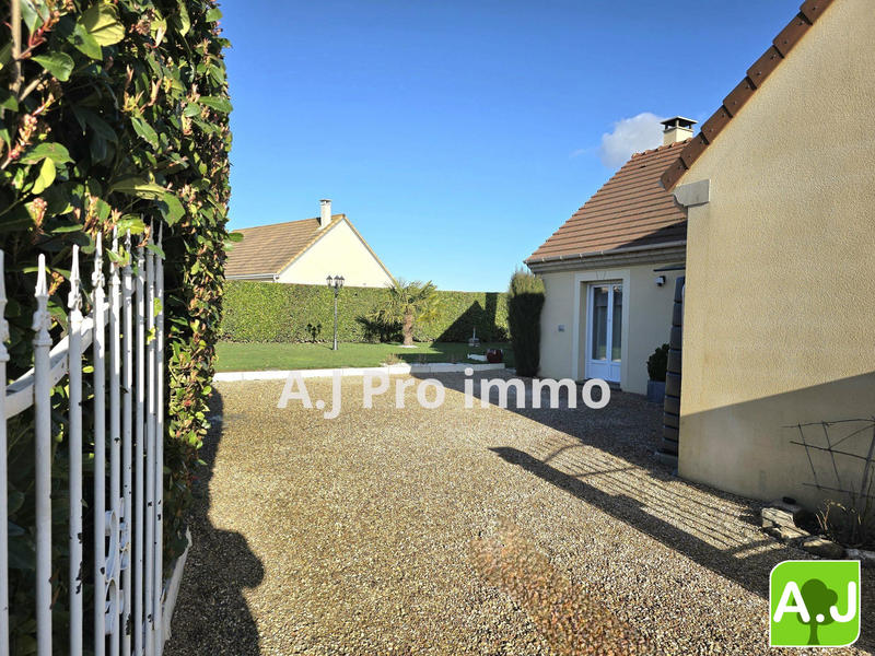 Maison - 87 m² - 5 pièces