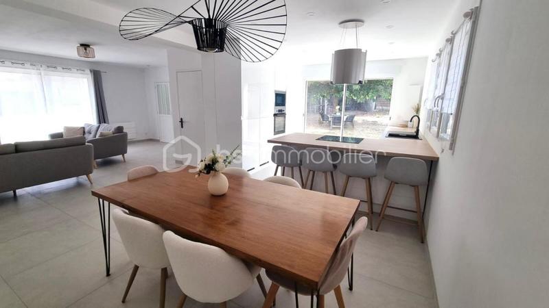 Maison - 135 m² - 5 pièces