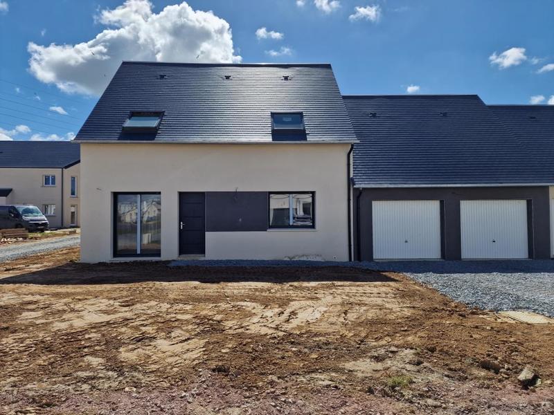 Maison - 105 m² - 6 pièces