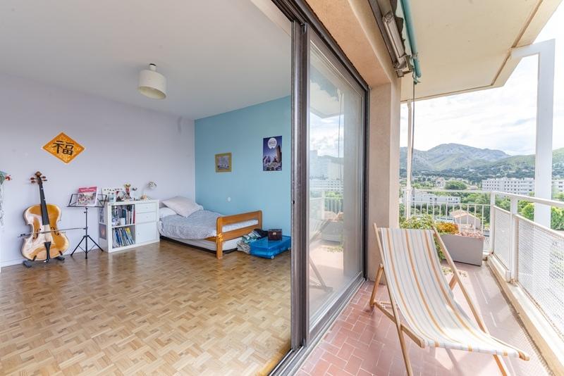 Appartement - 105 m² - 4 pièces