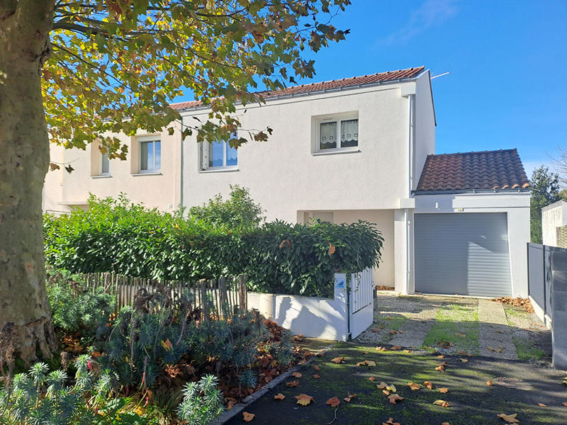 Maison - 70 m² - 4 pièces