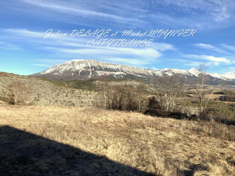 Terrain constructible - 951 m²