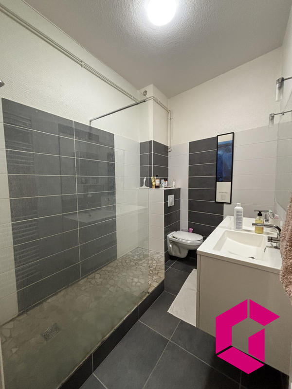 Duplex - 116 m² - 6 pièces