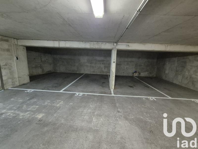 Parking - 13 m²