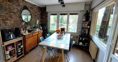 Maison - 89 m² - 5 pièces