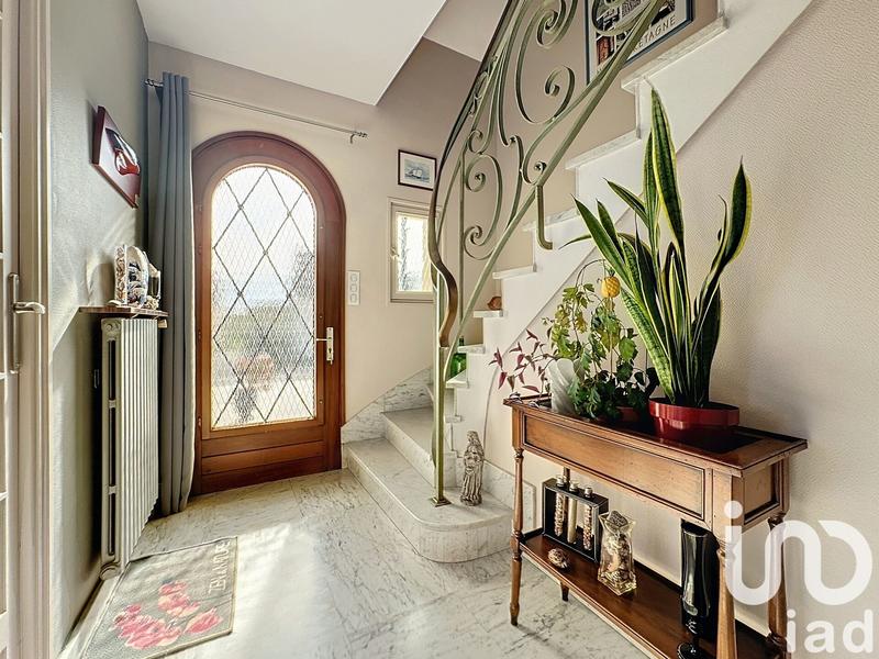 Maison - 140 m² - 5 pièces