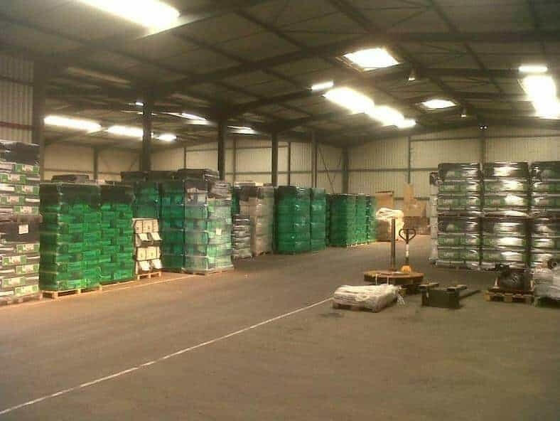 Local commercial - 10 072 m²