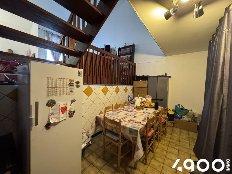 Duplex - 94 m² - 4 pièces