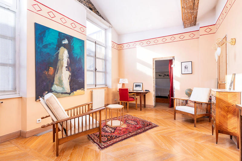 Appartement - 147 m² - 6 pièces