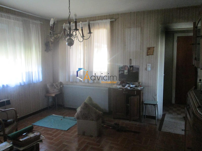 Maison traditionnelle - 85 m² - 4 pièces