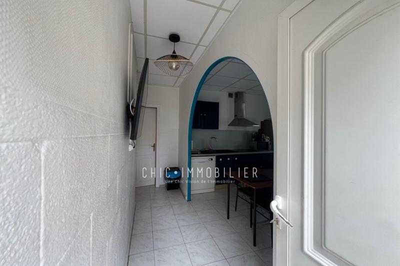 Maison - 140 m² - 9 pièces