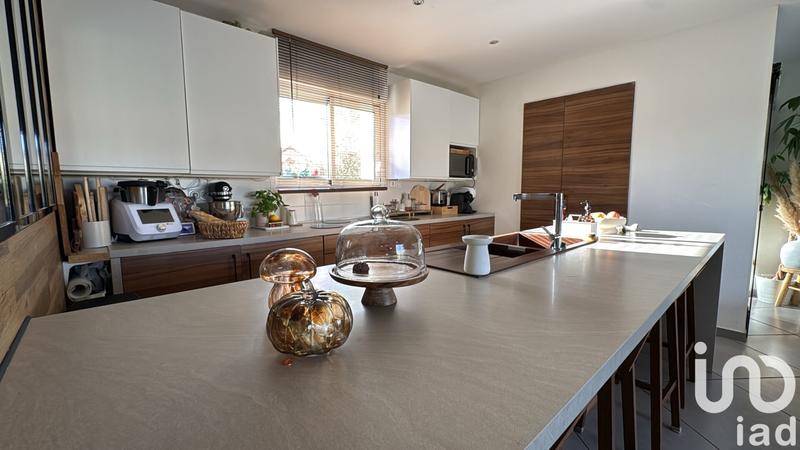 Maison - 140 m² - 6 pièces