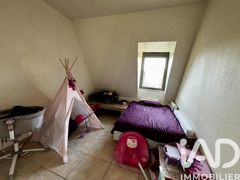 Maison - 230 m² - 11 pièces