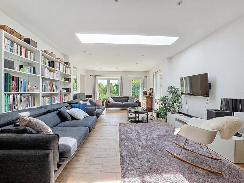 Maison - 200 m² - 7 pièces