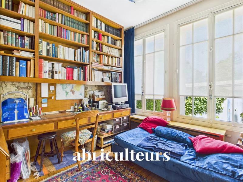 Appartement - 165 m² - 6 pièces