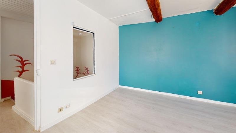 Maison de village - 81 m² - 6 pièces