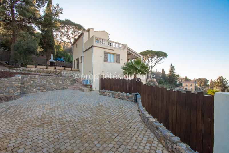 Maison - 160 m² - 5 pièces