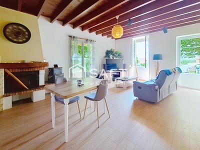 Maison - 254 m² - 7 pièces