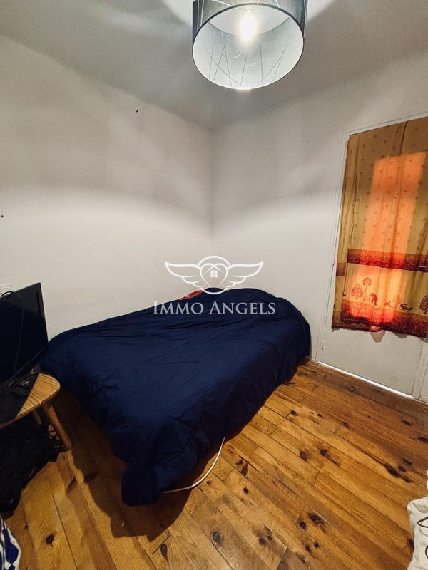 Maison ancienne - 250 m² - 7 pièces