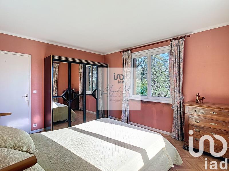 Maison - 102 m² - 5 pièces