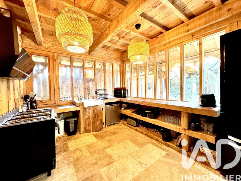 Maison - 98 m² - 5 pièces