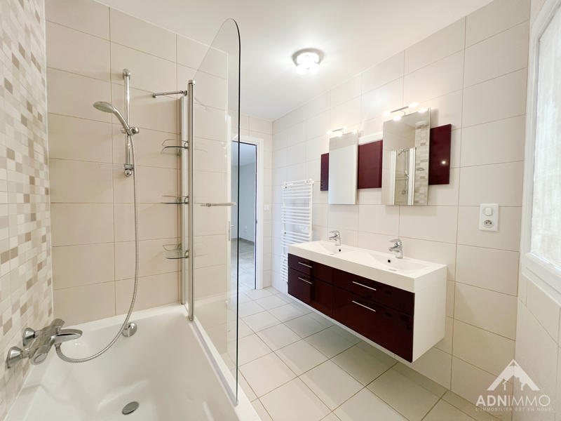 Maison - 146 m² - 5 pièces