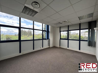 Bureau - 183 m²