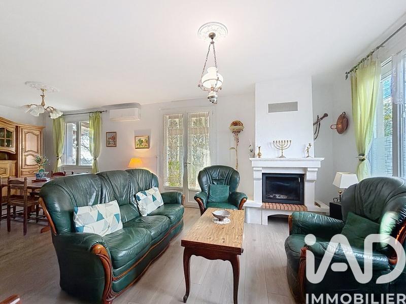 Maison - 84 m² - 5 pièces