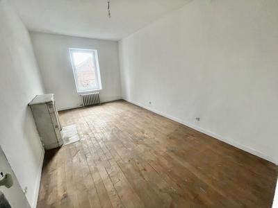 Immeuble - 170 m² - 10 pièces