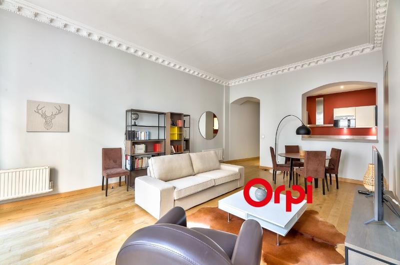 Appartement - 85 m² - 3 pièces