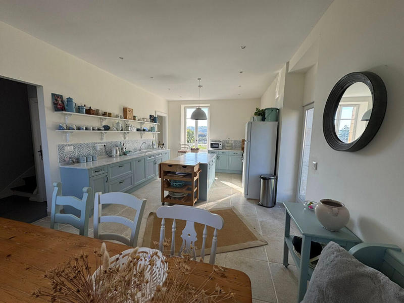 Château - 388 m² - 14 pièces