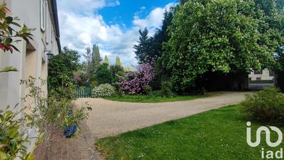 Maison - 310 m² - 15 pièces