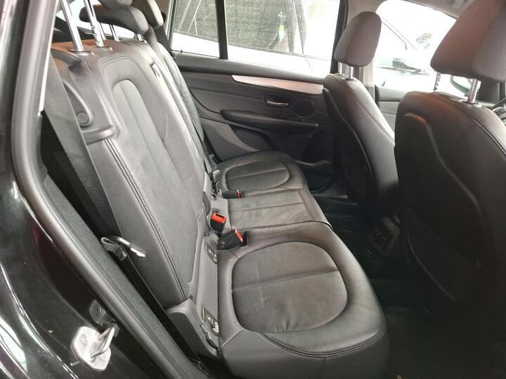 Bmw 218 (F46) (2) Gran Tourer 218d Business Design Bva8